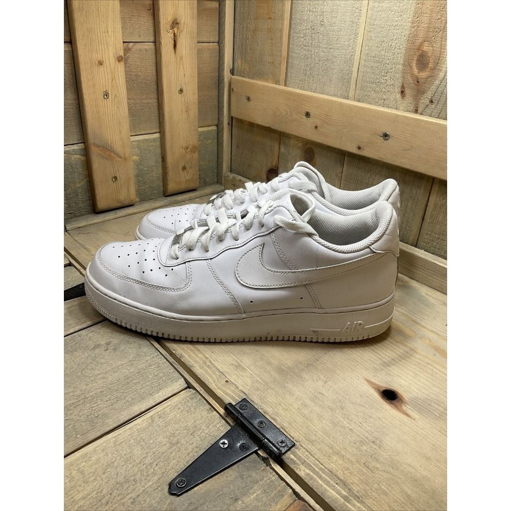 Nike Air Force 1 Low '07 White Menβs US Size 13 CW2288-111 - Picture 1 of 11